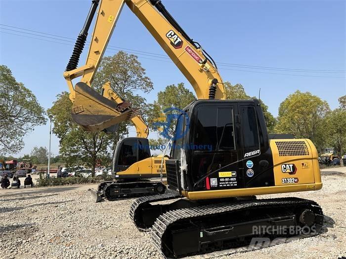 CAT 313D2GC Excavatoare 7t - 12t