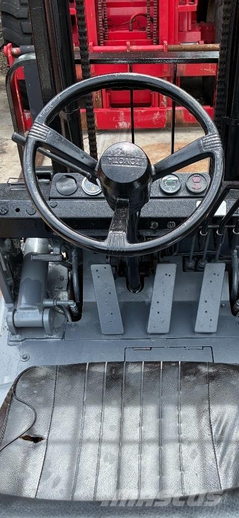 Toyota 42-4 FG 20 Strivuitoare-altele