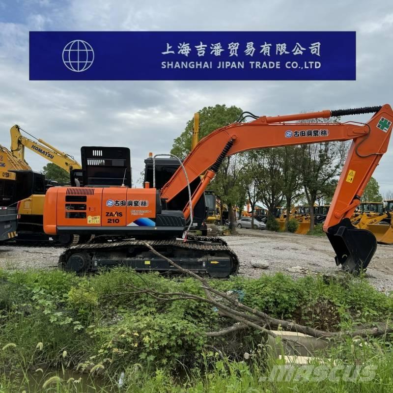 Hitachi ZX 210 Excavatoare pe șenile
