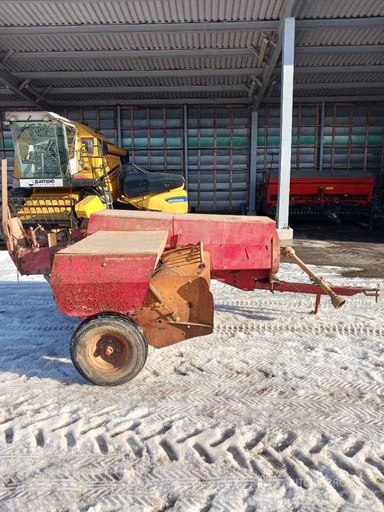 New Holland 265 Baler dreptunghiular