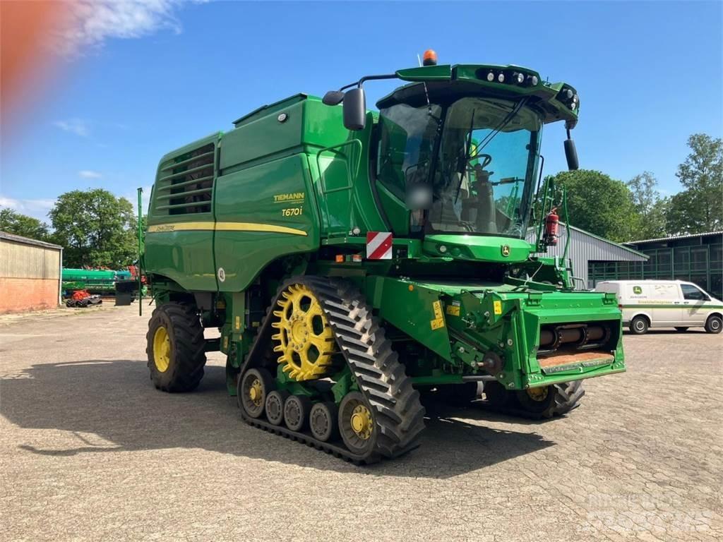John Deere T670 Combine de secerat