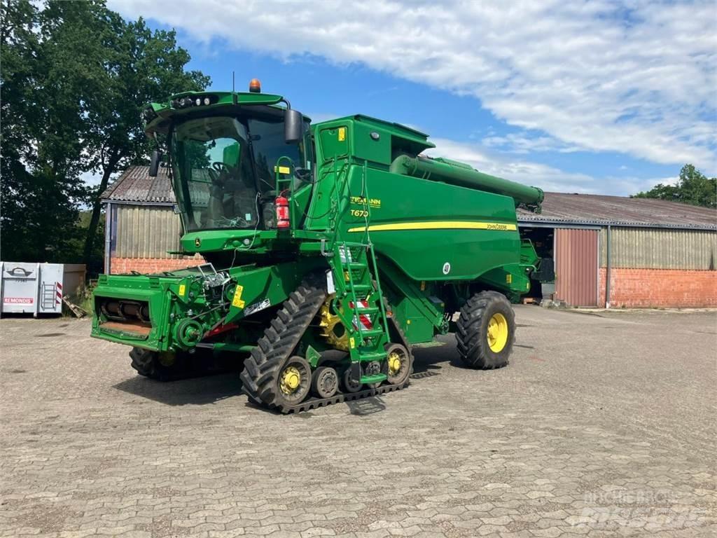 John Deere T670 Combine de secerat
