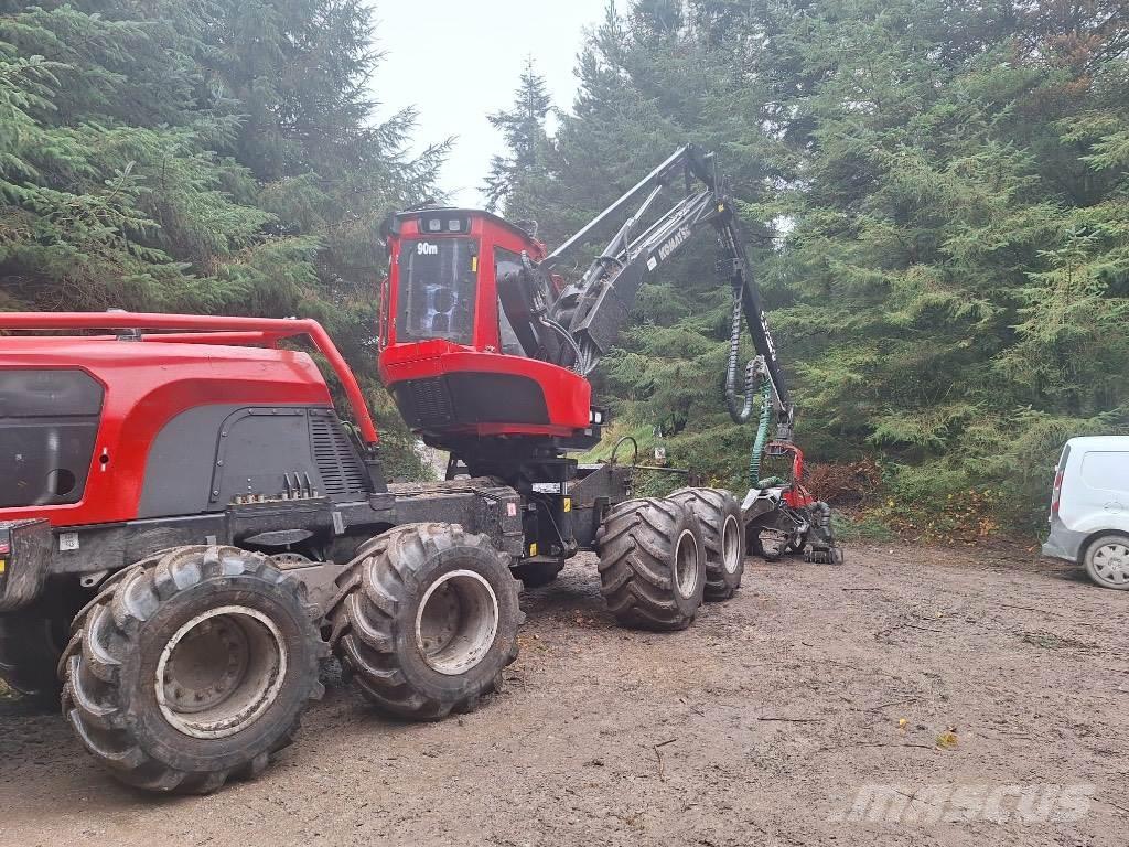 Komatsu 901 XC Combine forestiere