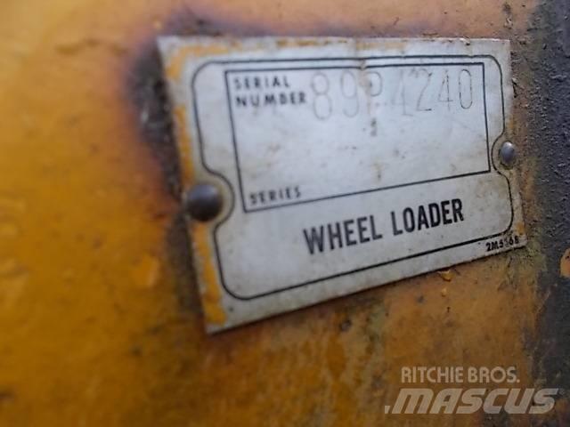 CAT 980B Incarcator pe pneuri