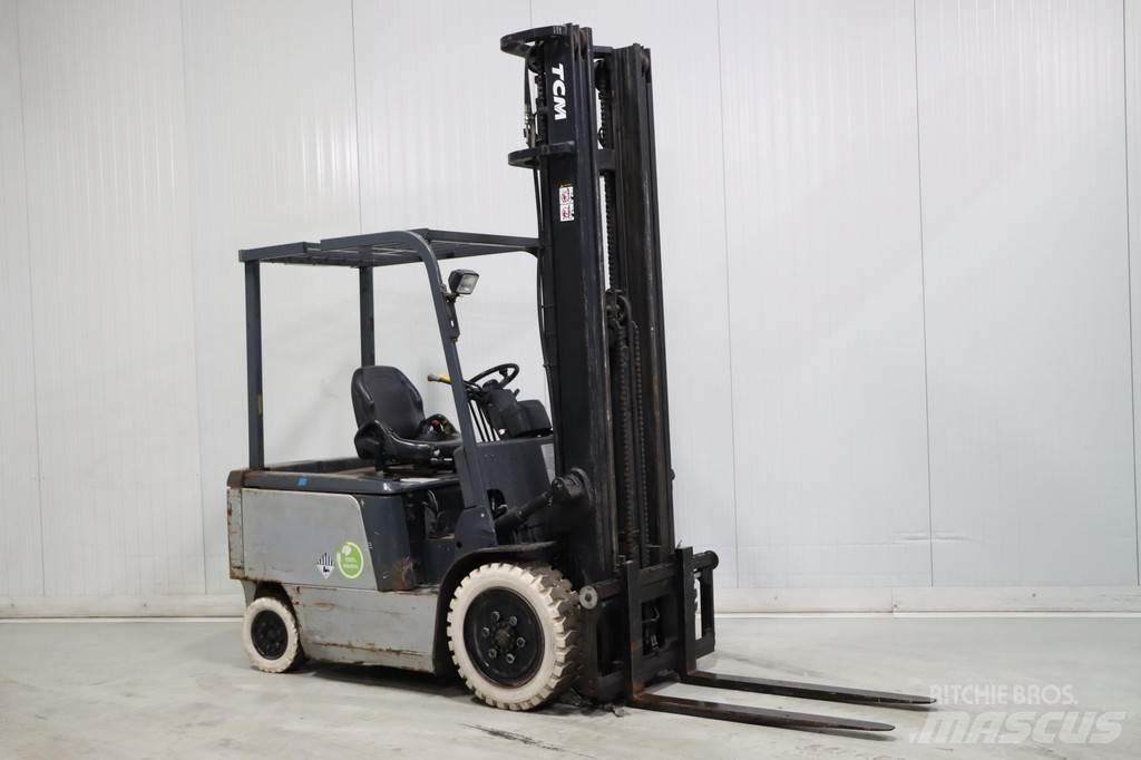 TCM FB30-7 Stivuitor electric