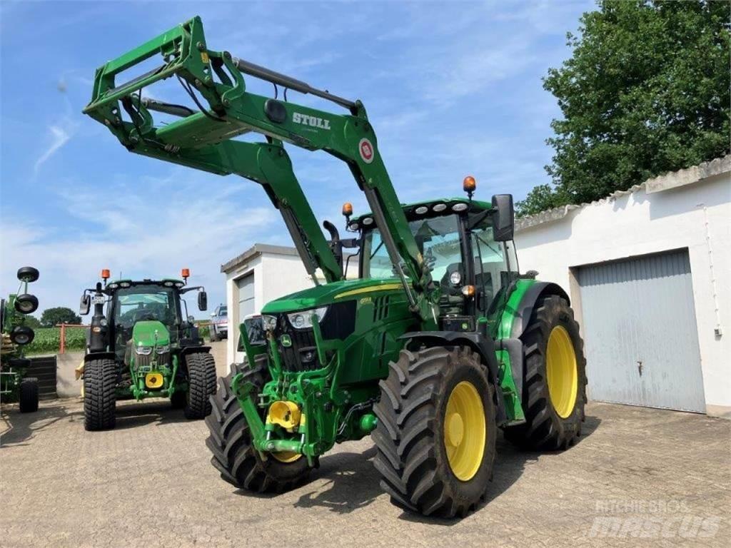 John Deere 6155R Tractoare