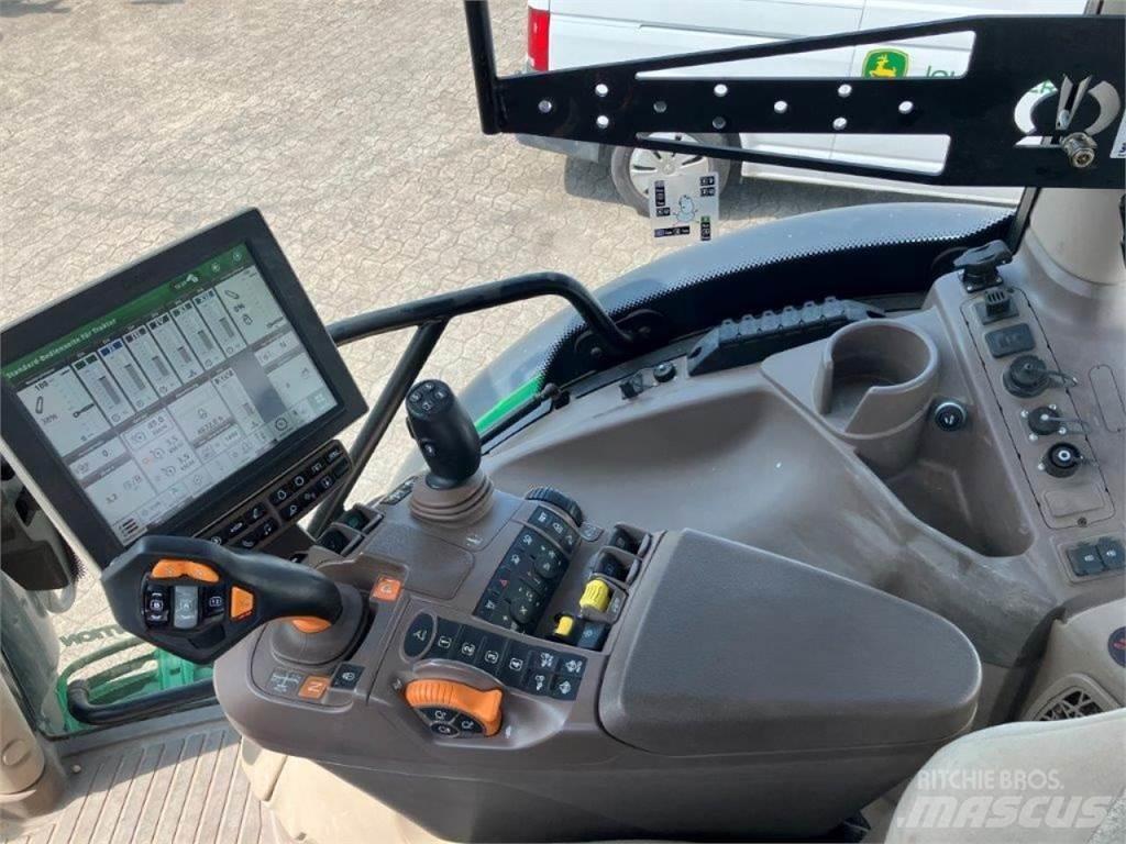 John Deere 6155R Tractoare
