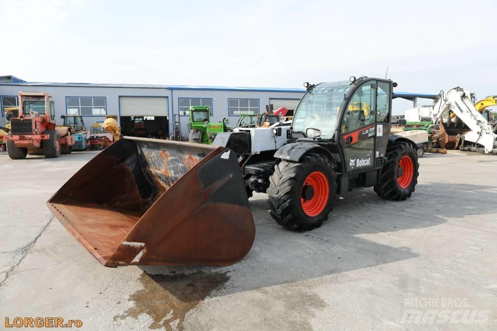 Bobcat TL38.70HF Stivuitoare telescopice