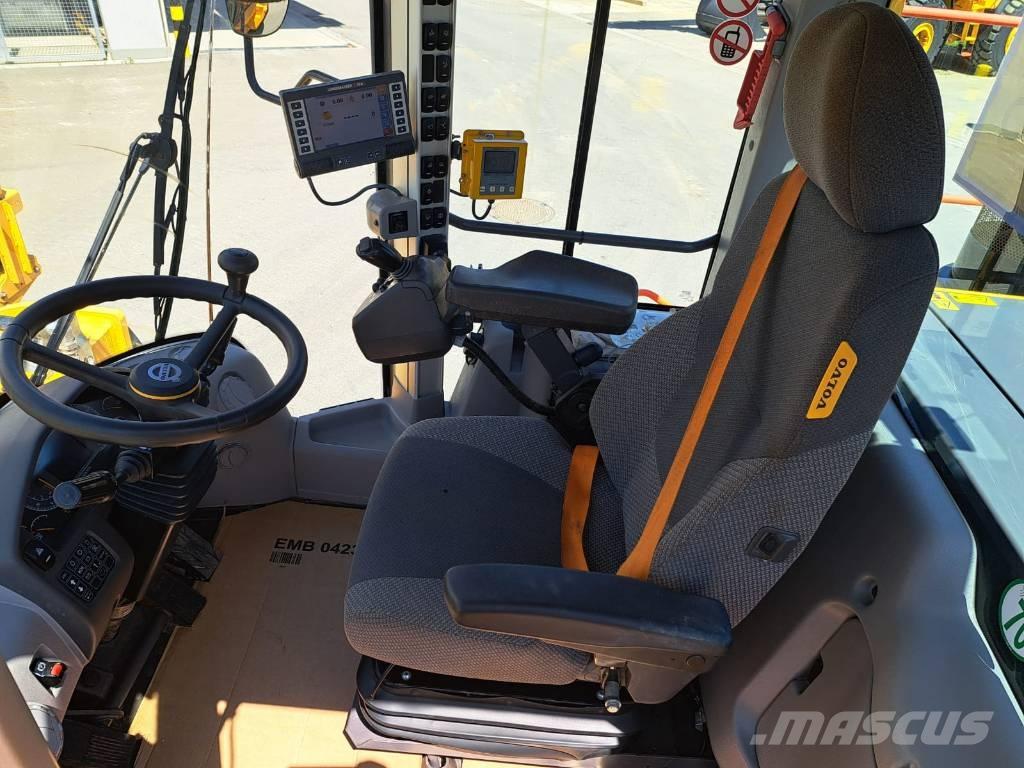 Volvo L 220 H Incarcator pe pneuri