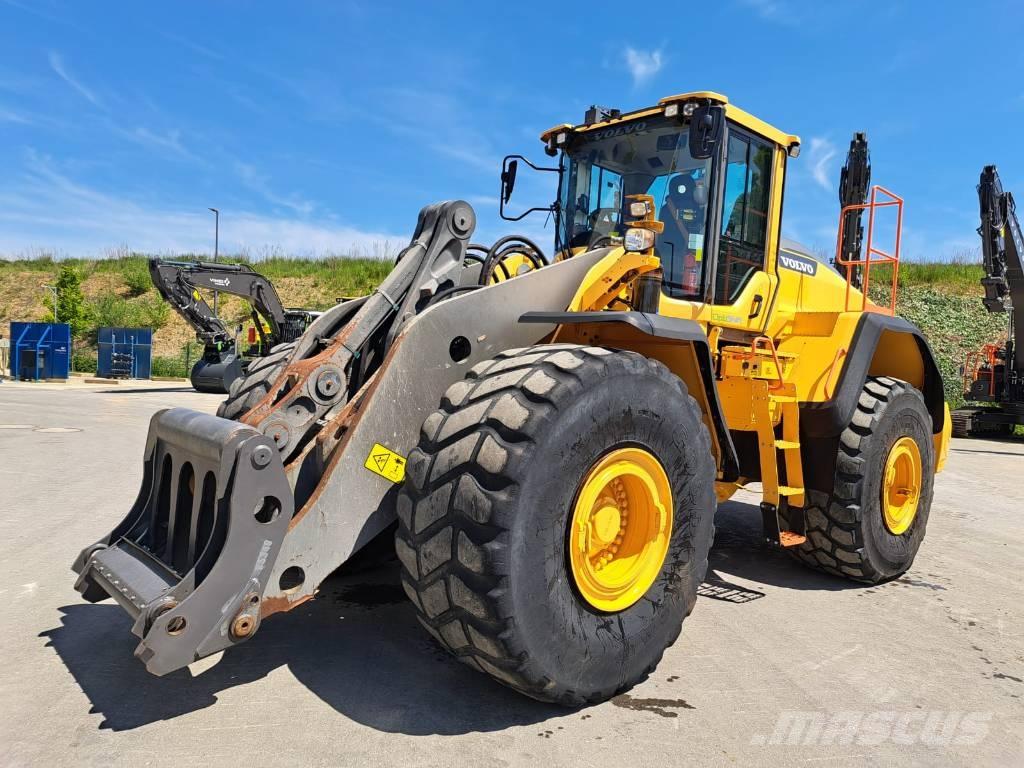 Volvo L 220 H Incarcator pe pneuri