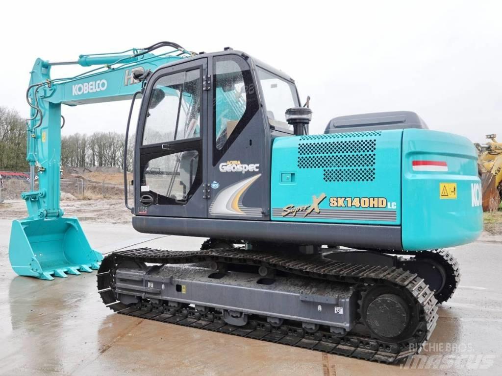 Kobelco SK 140 Excavatoare pe șenile
