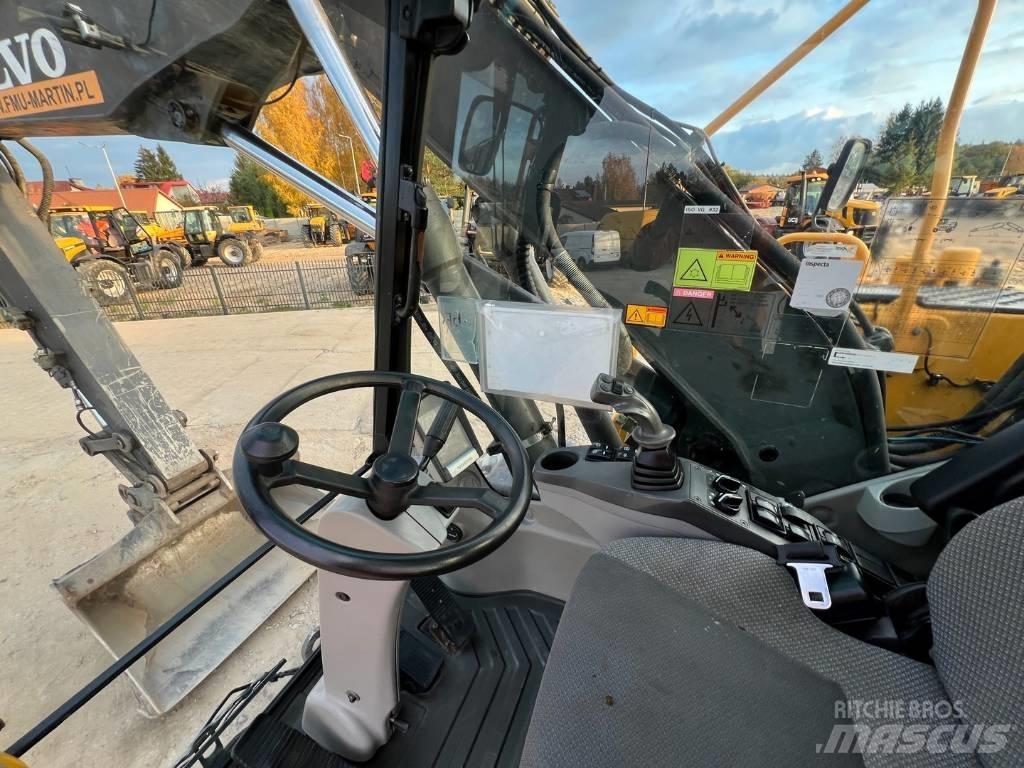 Volvo EW 140 C Excavatoare cu roti