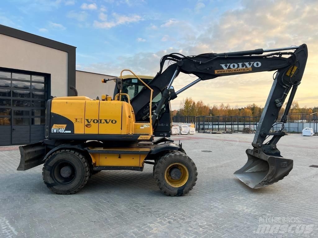 Volvo EW 140 C Excavatoare cu roti
