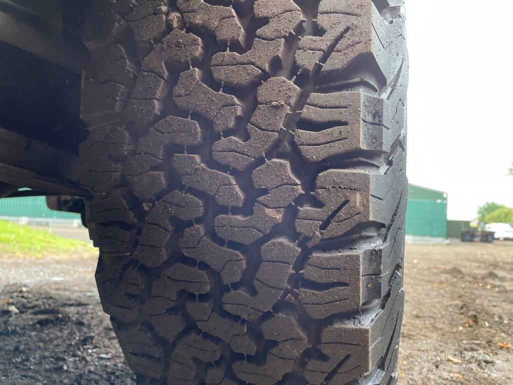 Nissan Navara Pick up/Platou