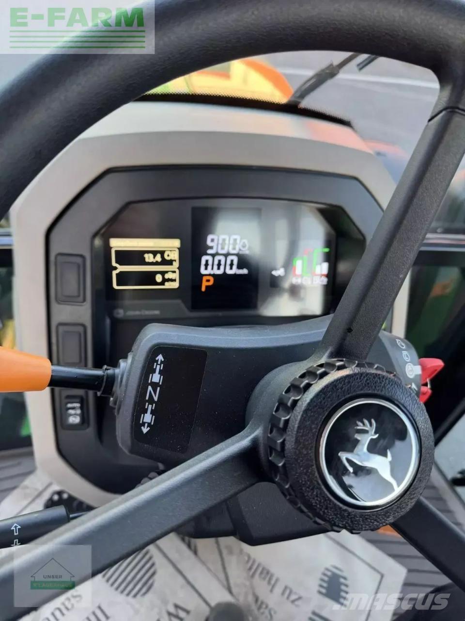 John Deere 5095 m Tractoare