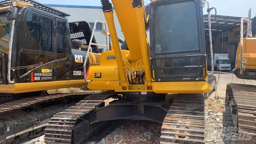 Komatsu PC 200 -8mo Excavatoare pe șenile

