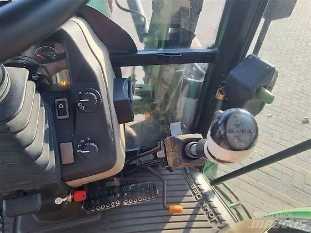 John Deere 5080 M Tractoare