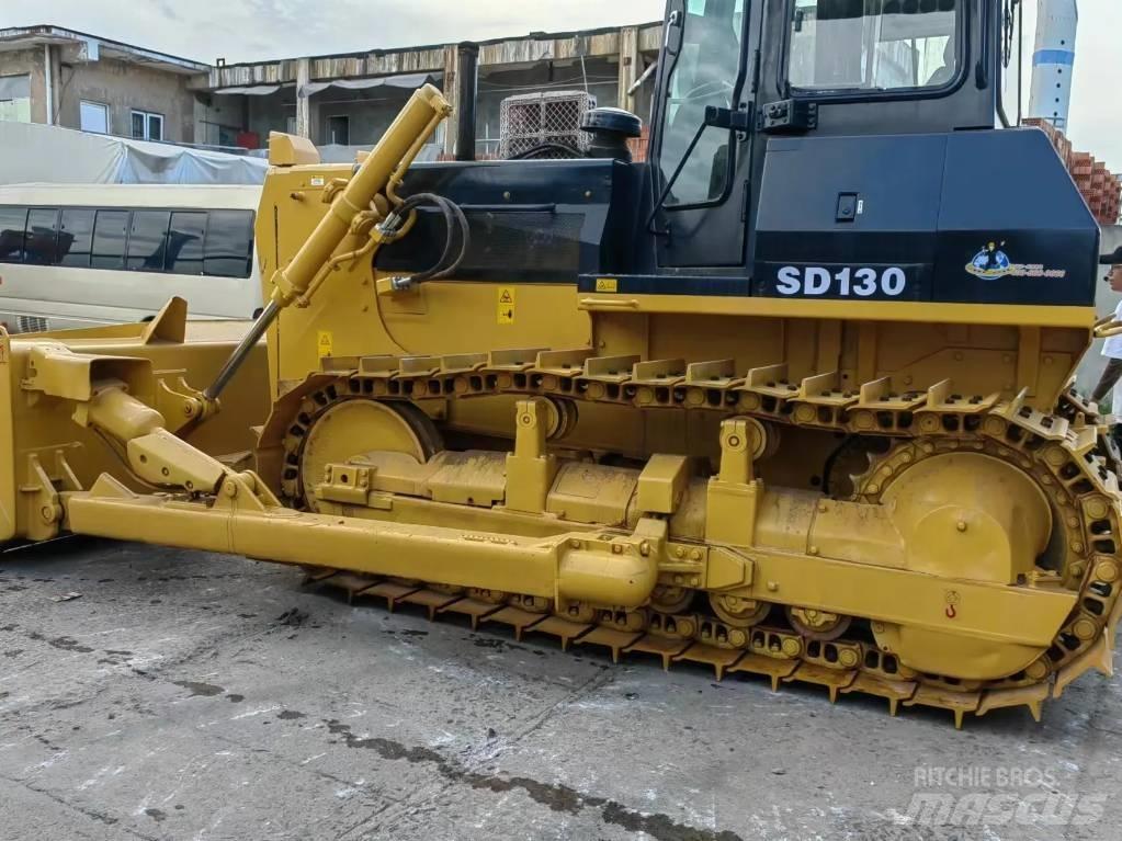 Shantui SD 13 Buldozere pe senile
