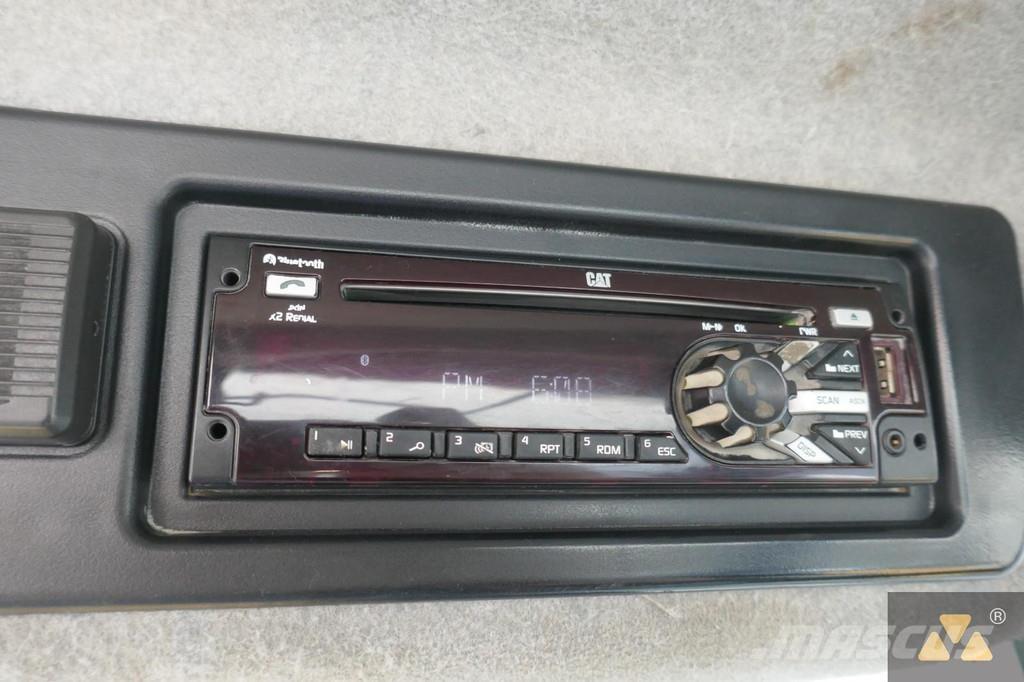 CAT 980M Incarcator pe pneuri