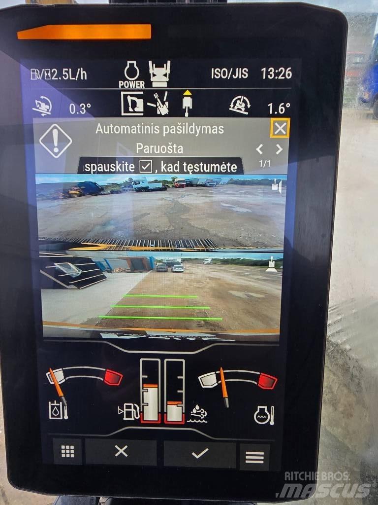 CAT 320 Excavatoare pe șenile
