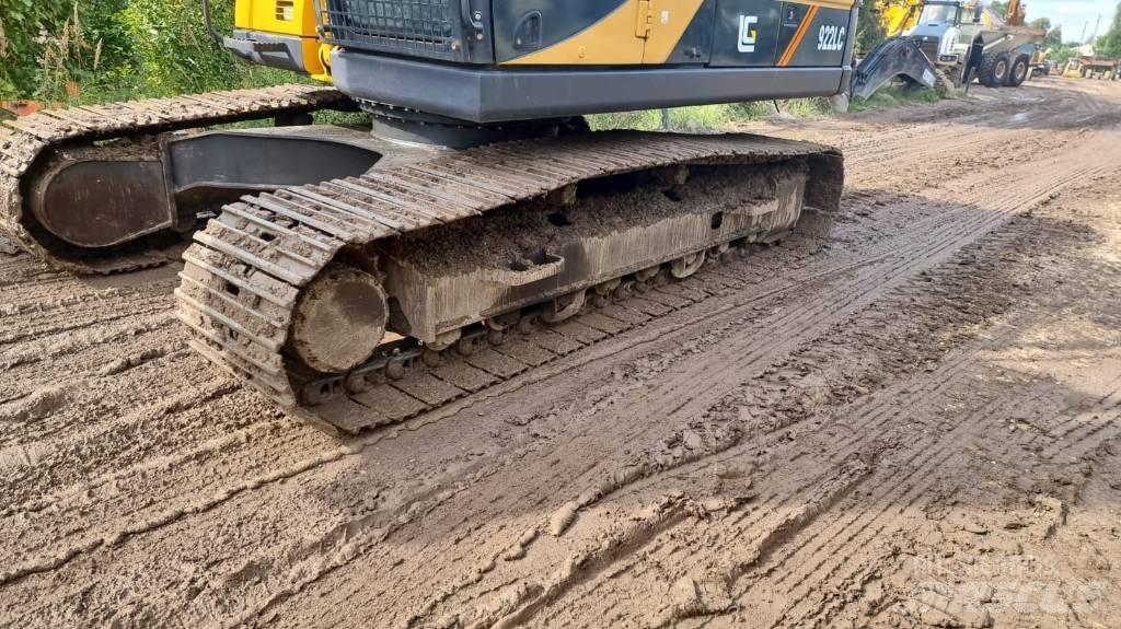 Hyundai CLG922 E Excavatoare pe șenile
