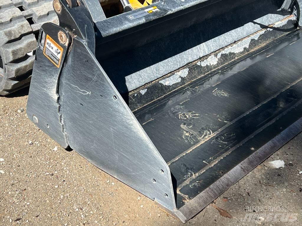 John Deere 333G Mini incarcator