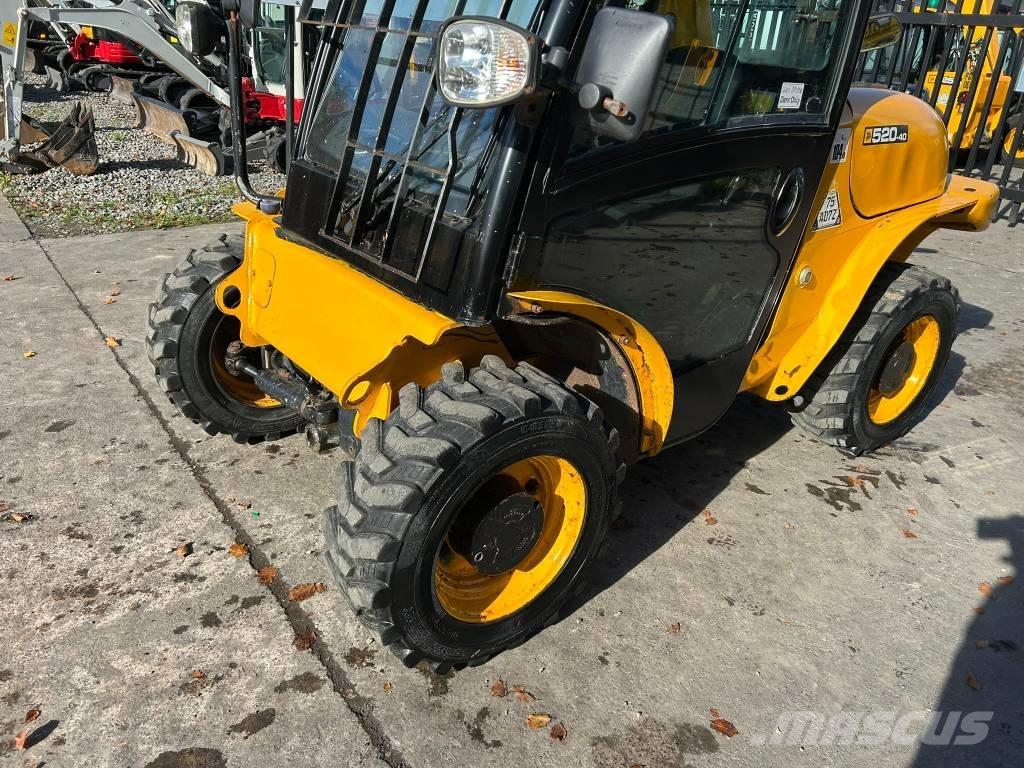 JCB 520-40 Stivuitoare telescopice