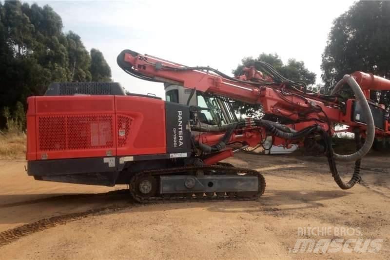 Sandvik DP1500i Echipamente de forare la suprafata