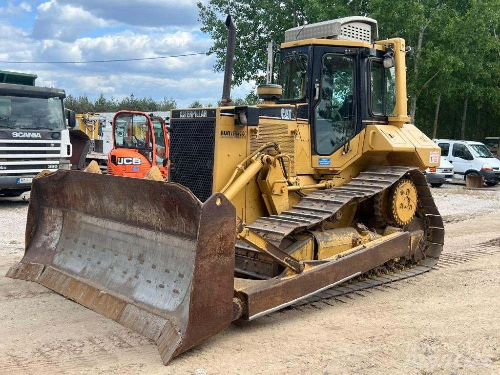CAT D 6 M Buldozere pe senile