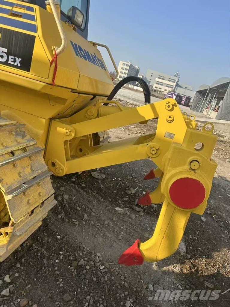 Komatsu D 85 E Buldozere pe senile