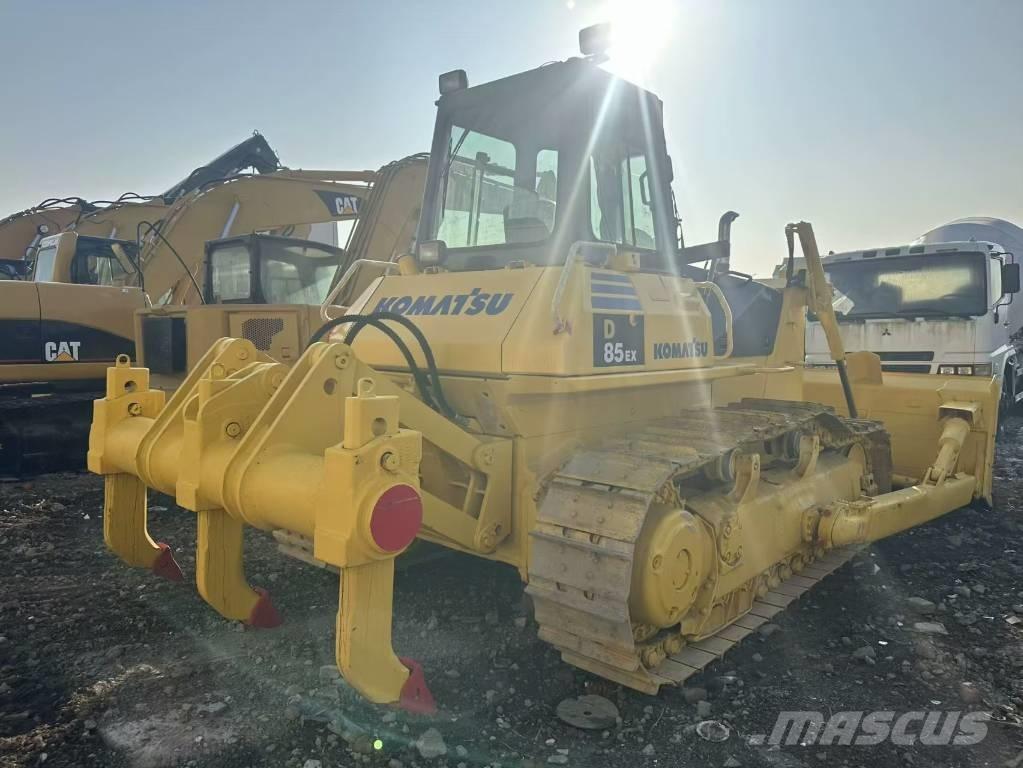 Komatsu D 85 E Buldozere pe senile