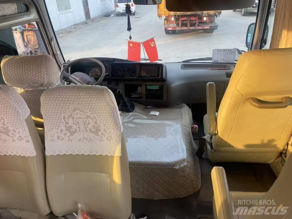 Toyota Coaster Autobuze intercity