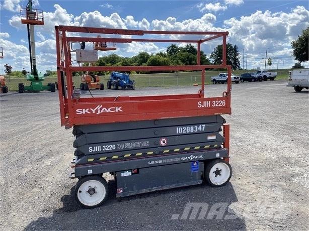 SkyJack SJ III 3226 Platforme foarfeca