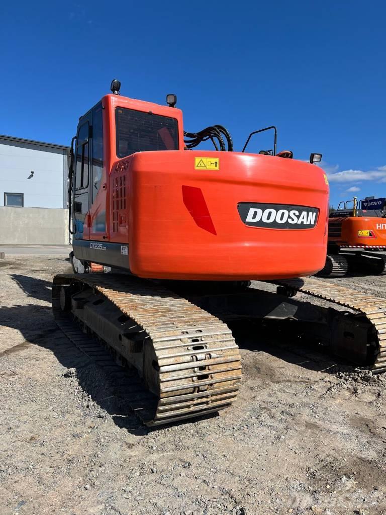 Doosan DX 235 LCR Excavatoare pe șenile
