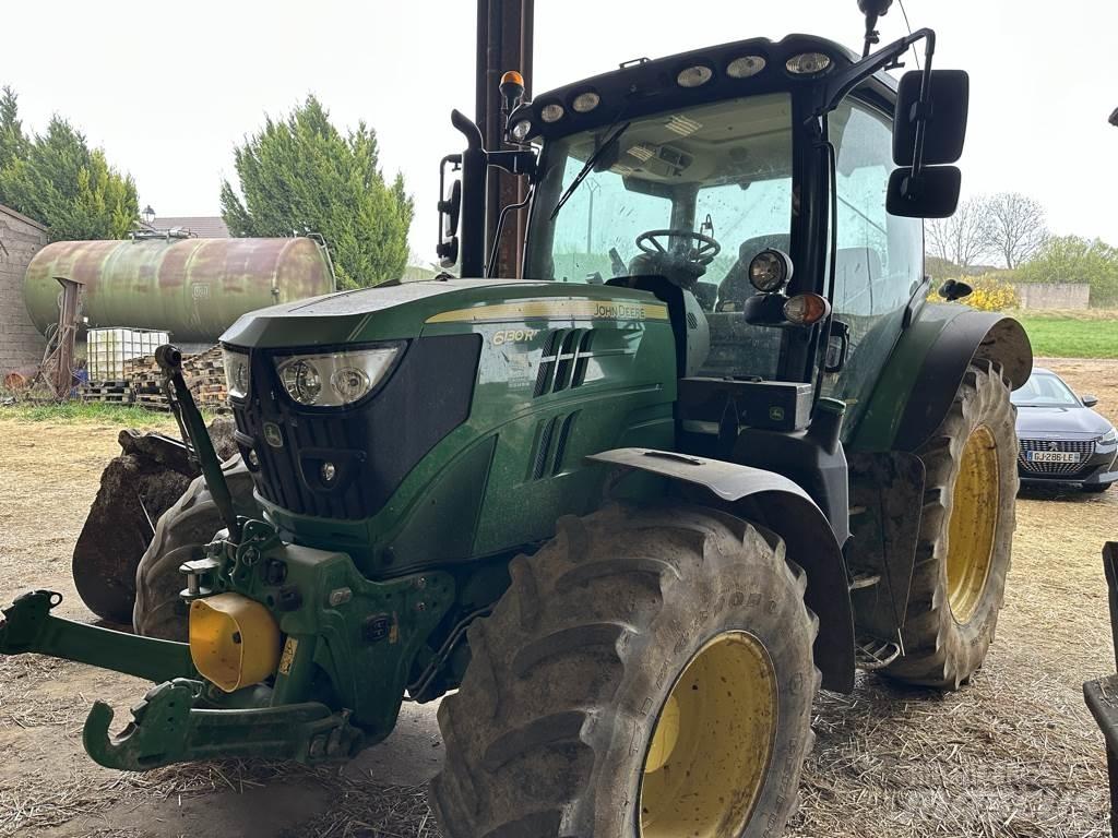 John Deere 6130R Tractoare