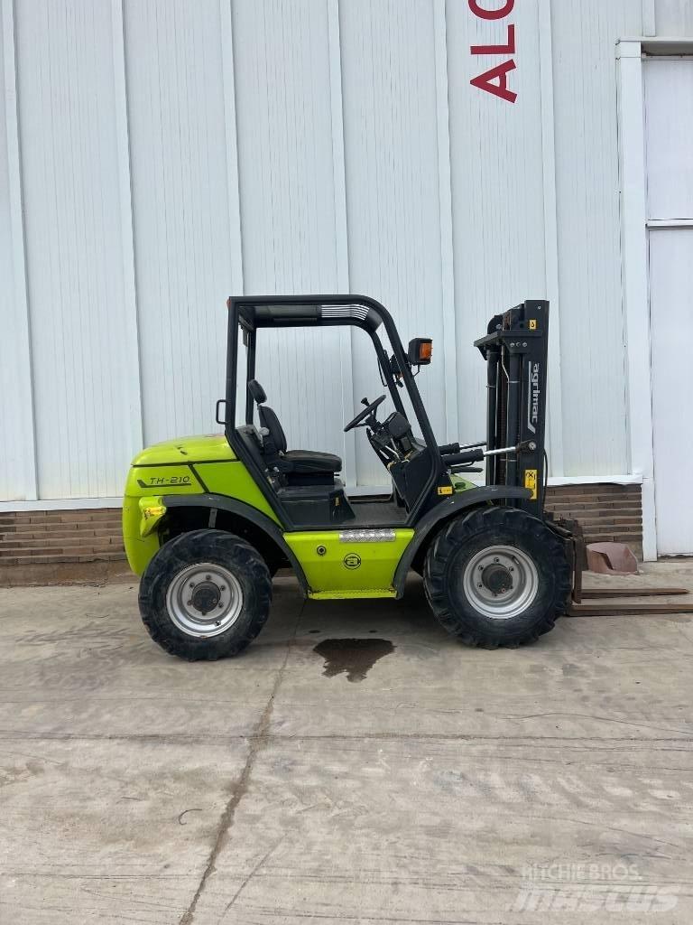 Agrimac TH210 Stivuitoare telescopice