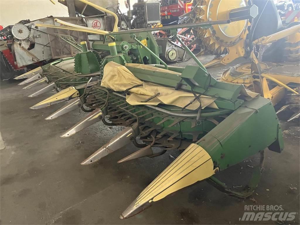 Krone 600 Accesorii combine agricole