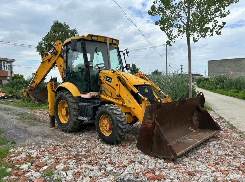 JCB 3 CX Buldoexcavatoare
