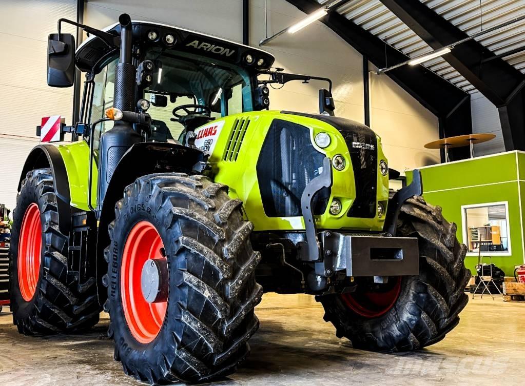 CLAAS Arion 650 CIS+ Tractoare