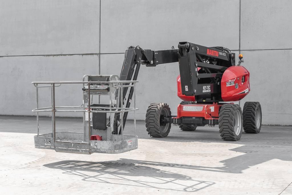 Manitou 180 ATJ RC Nacele cu brat articulat