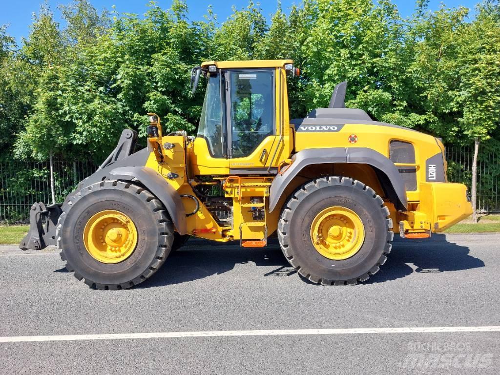 Volvo L120H Incarcator pe pneuri