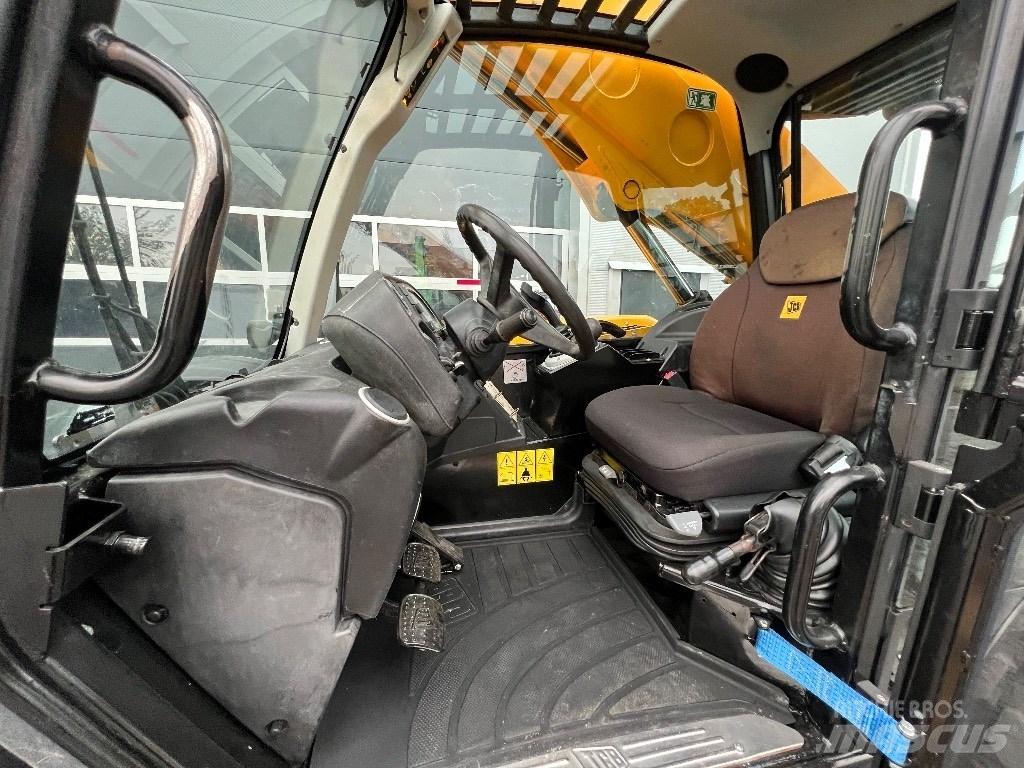 JCB 541-70 Agri Plus Stivuitoare telescopice