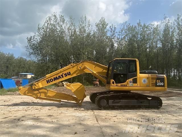 Komatsu PC200-8 Excavatoare pe șenile

