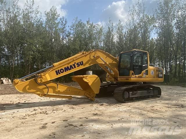 Komatsu PC200-8 Excavatoare pe șenile
