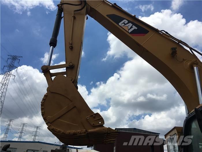 CAT 320 D Excavatoare pe șenile
