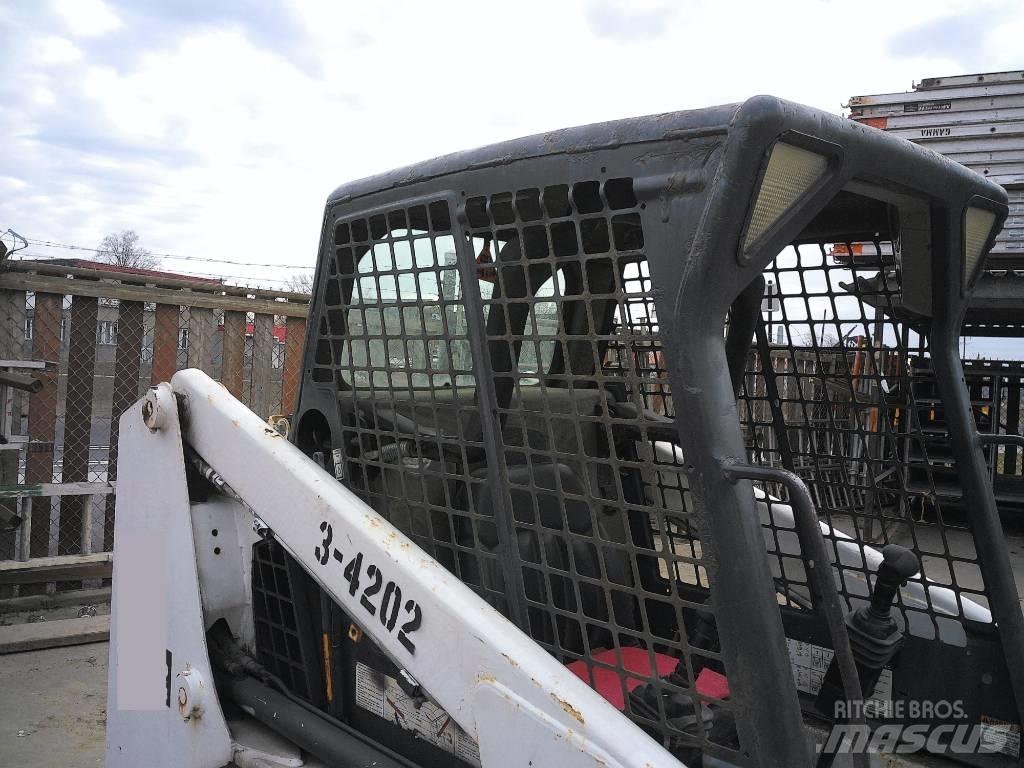 Bobcat S 130 Mini incarcator