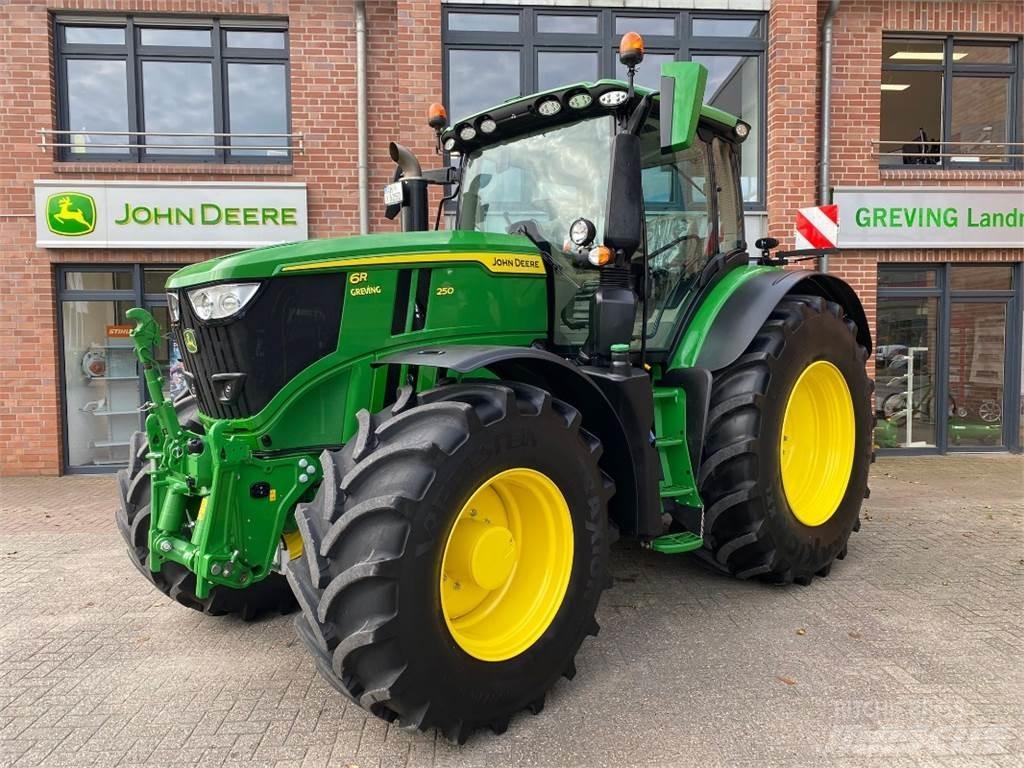 John Deere 6R250 Tractoare