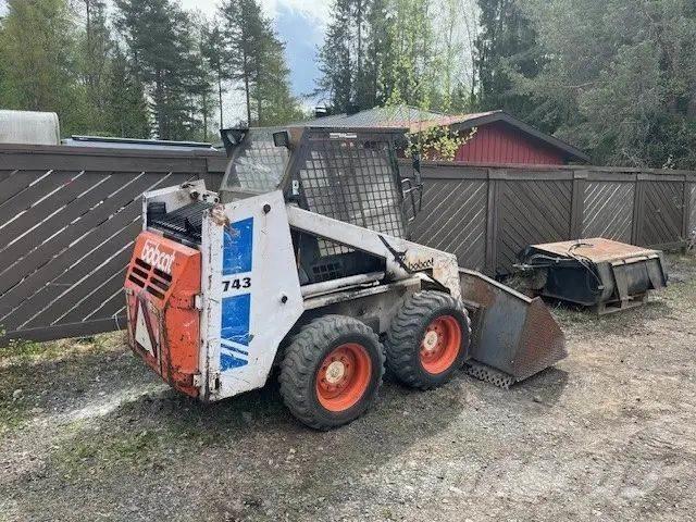 Bobcat 743 Mini incarcator
