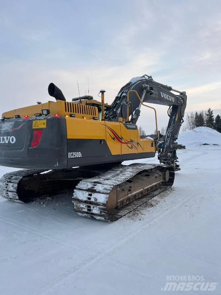 Volvo EC 250 D L Excavatoare pe șenile
