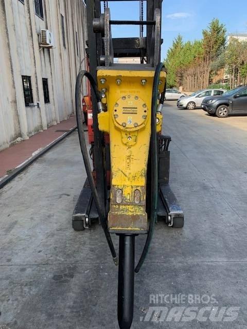 Atlas Copco SB 702 Ciocane / Concasoare